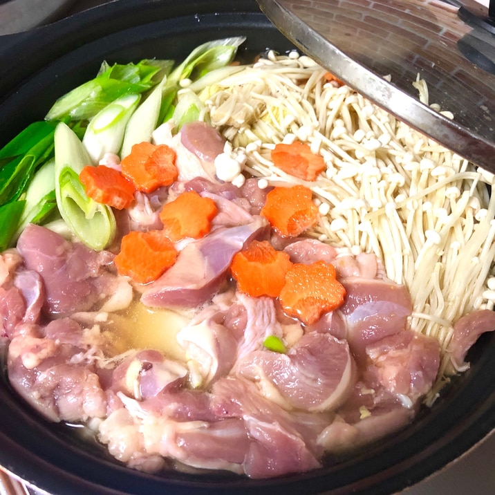 簡単 醤油味の鶏鍋 レシピ 作り方 By Cocono 楽天レシピ 簡単 醤油味の鶏鍋 レシピ 作り方 By Cocono 楽天レシピ